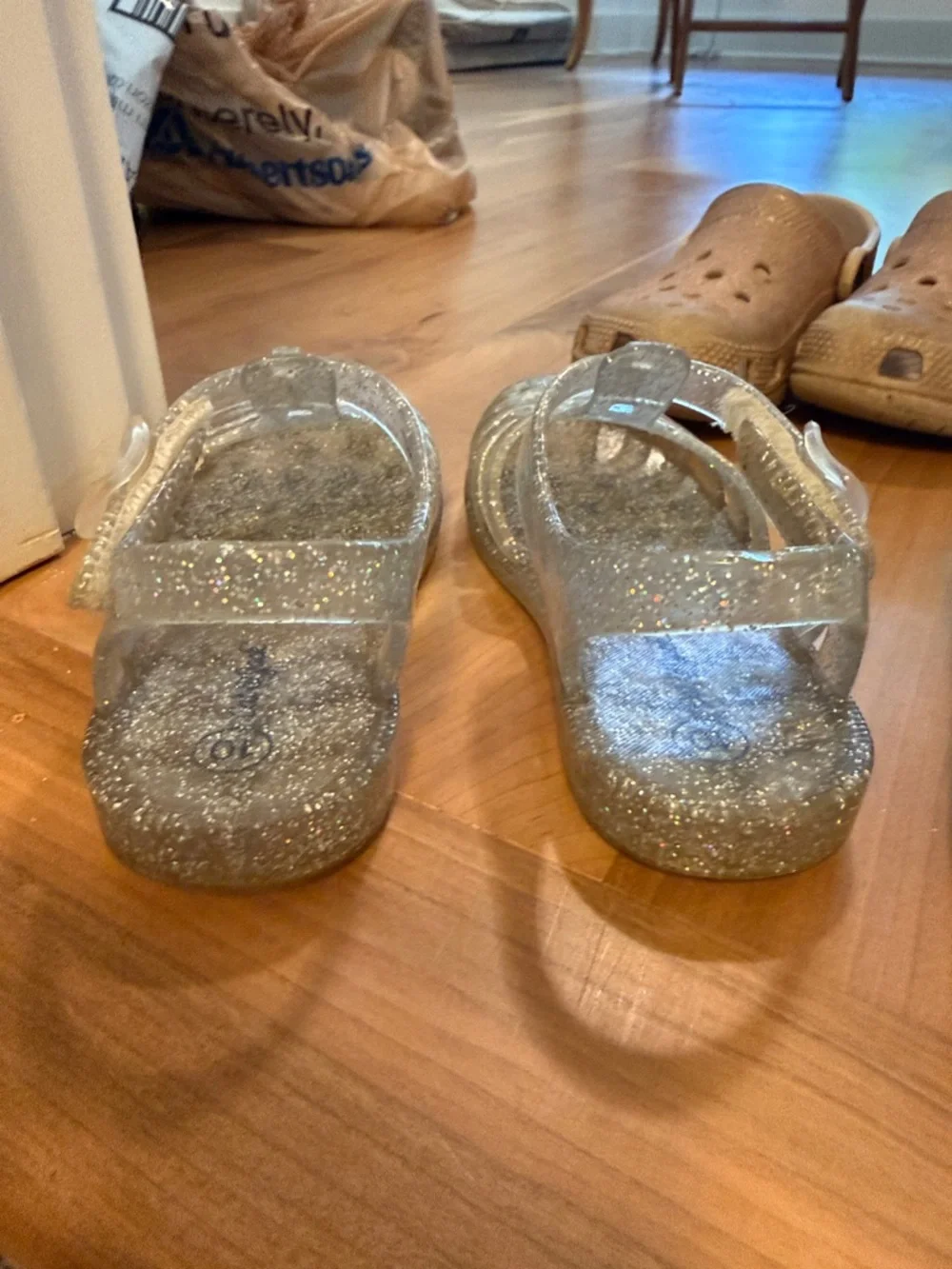 Bundle of 4 kids shoes